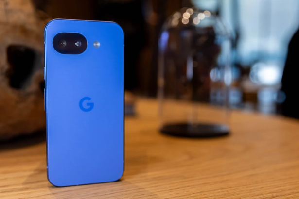 Google Pixel 10a smartphone flat design rear camera bar Lavender Berry Fog Obsidian colors