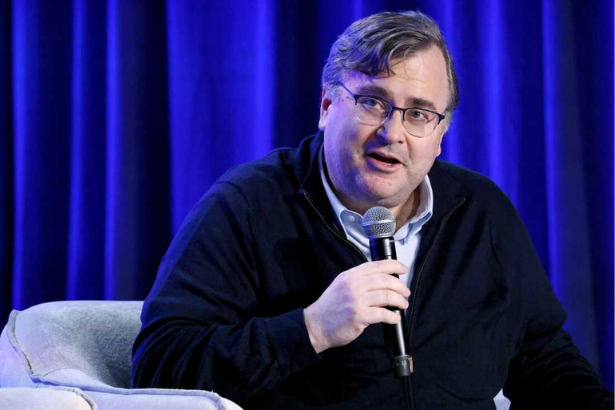 Reid Hoffman speaking about artificial intelligence and productivity