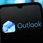 Microsoft Outlook app Android inbox UI