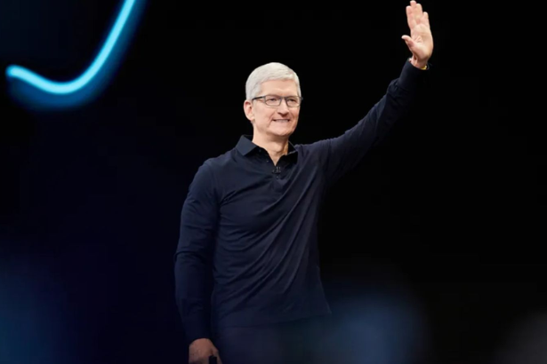 Tim Cook Apple CEO transition keynote image