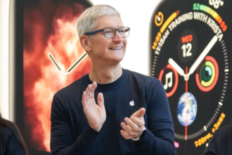 Tim Cook Apple Maps mistake town hall Steve Jobs Theater 2026