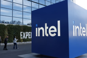 Intel stock surges 9% Trump Apple chip deal announcement June 2026