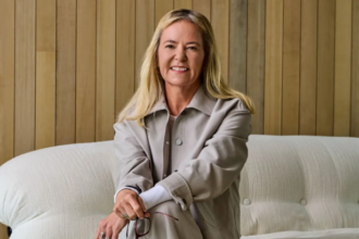 Lululemon stock 2026 LULU store front guidance cut revenue decline