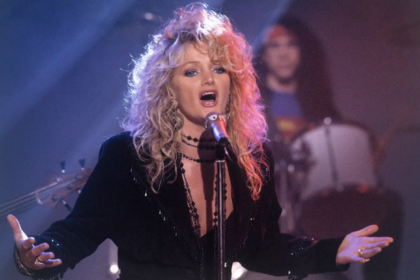 Bonnie Tyler death 2026 Welsh singer Total Eclipse of the Heart 75