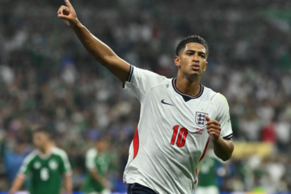 Mexico vs England 2026 Jude Bellingham brace 98 seconds Estadio Azteca