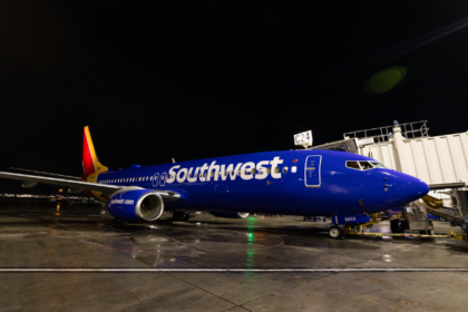 Southwest WN139 emergency 2026 Boeing 737 MAX 8 Maui Las Vegas Honolulu diversion