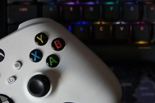 Xbox server status down July 27 2026 outage error 0x87e107df