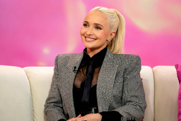 Hayden Panettiere portrait for article about Hayden Panettiere death