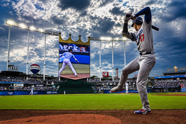 Royals vs Dodgers as Shohei Ohtani scores the go-ahead run