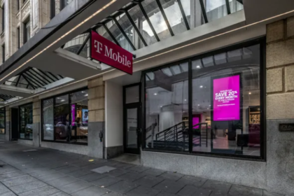 T-Mobile store closures layoffs - retail storefront exterior