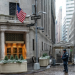 Dow futures traders at the NYSE