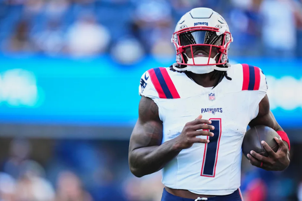A.J. Brown injury during Patriots Seahawks 2026 season opener