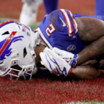 DJ Moore injury after shoulder injury against Detroit Lions