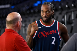Kawhi Leonard during his NBA career amid Clippers investigation