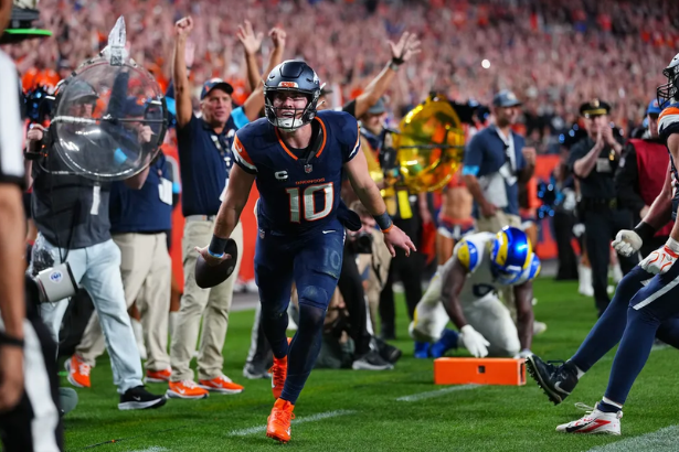 Rams vs Broncos players during Week 3 Sunday Night Football