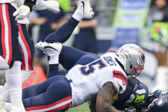 Sam Darnold injury during Seahawks Patriots 2026 opener