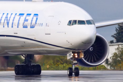 United Airlines Dubai flight suspension Newark Boeing 777