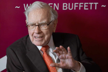 Warren Buffett steps down as Berkshire Hathaway chairman