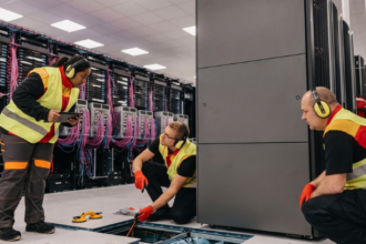 AI in logistics connects U.S. data centers with global semiconductor supply chains