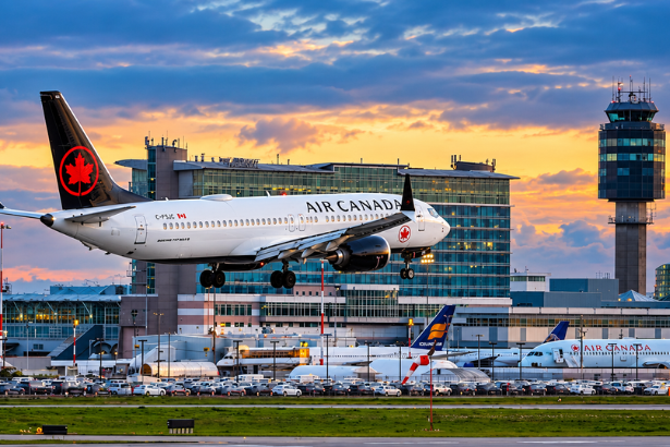 Air Canada aircraft as the airline revises seasonal U.S. flight routes