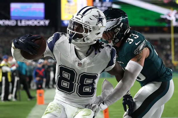 Dallas Cowboys vs Philadelphia Eagles during the October 26, 2026 NFL game