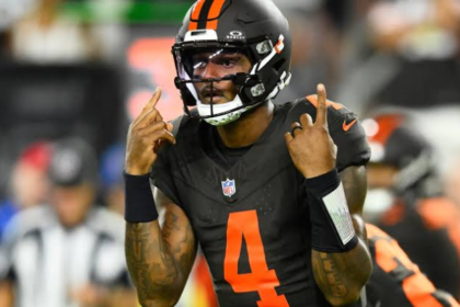Deshaun Watson leading the Browns during Thursday Night Football