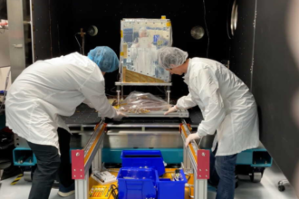 Planet Labs satellite carrying Google AI chips for Project Suncatcher