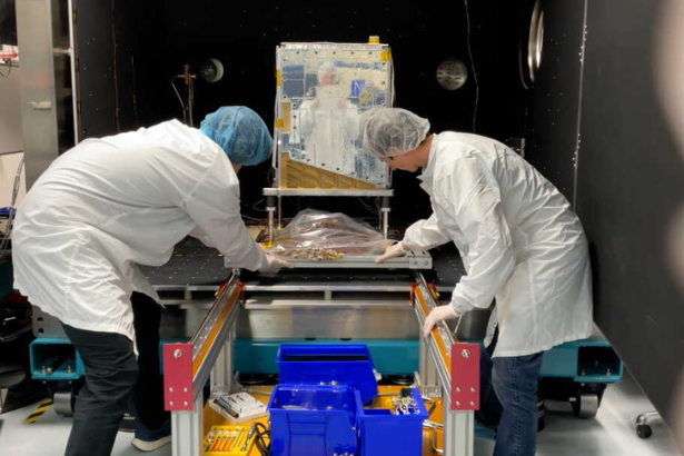 Planet Labs satellite carrying Google AI chips for Project Suncatcher
