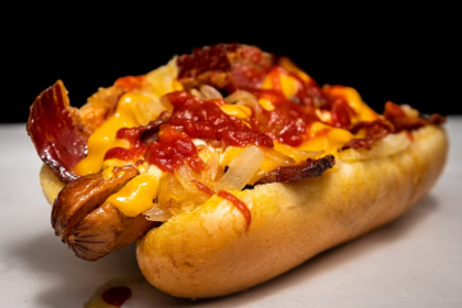 Kayem Foods meat recall affecting hot dogs, bacon and ready-to-eat meat products