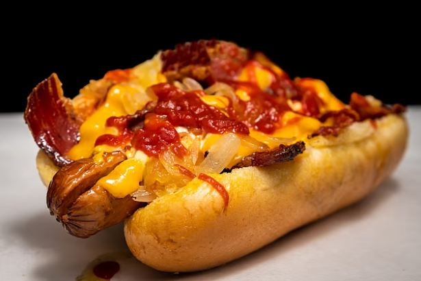 Kayem Foods meat recall affecting hot dogs, bacon and ready-to-eat meat products
