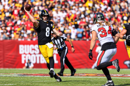 Steelers vs Buccaneers Week 6 game showing Pittsburgh's 26-19 overtime victory