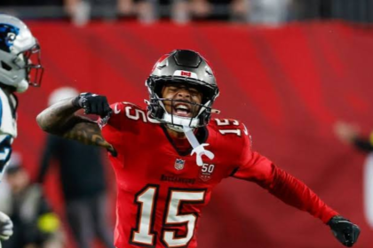 Tez Johnson Tampa Bay Buccaneers wide receiver making a catch